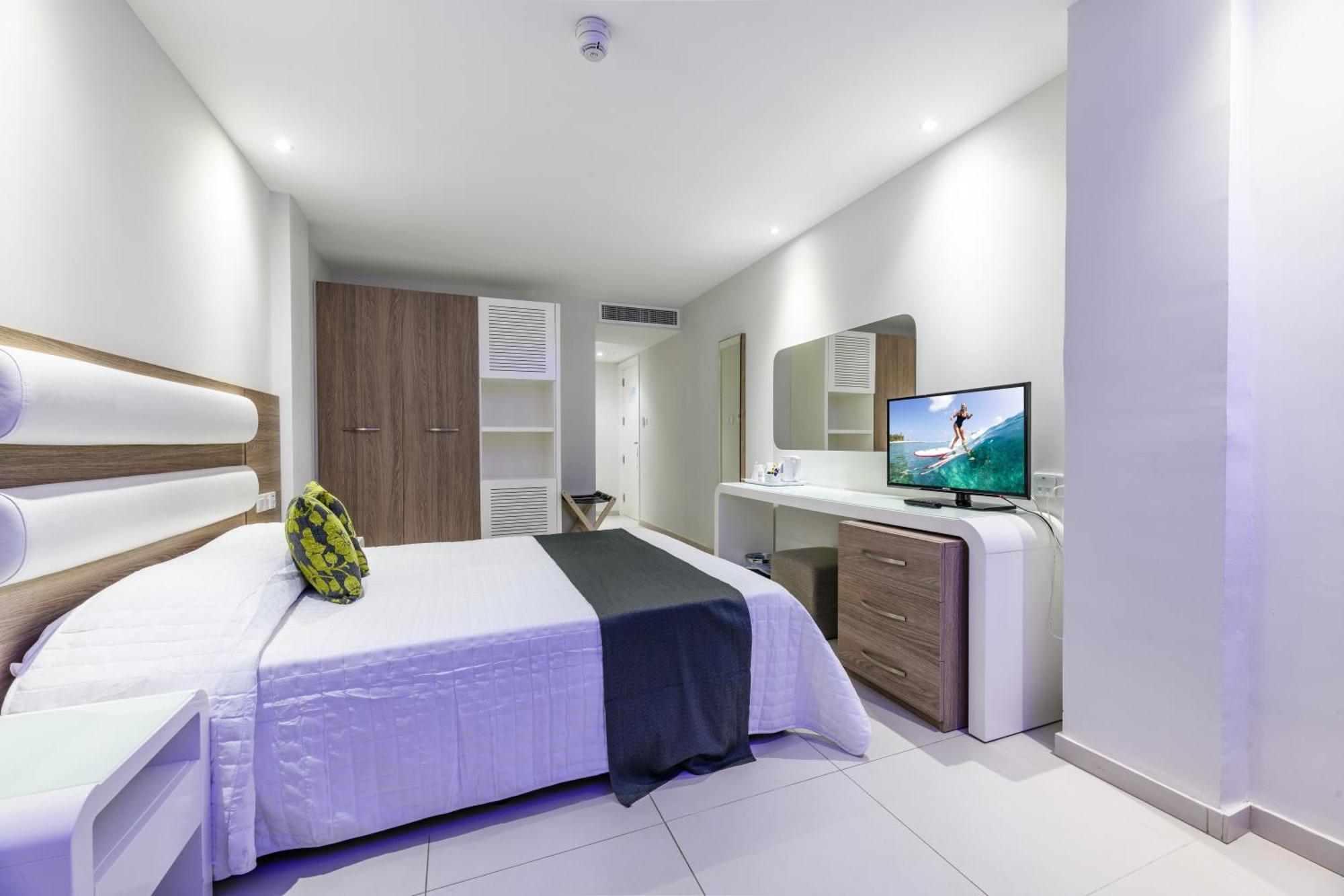 Tasia Maris Sands (Adults Only) Agia Napa Quarto foto